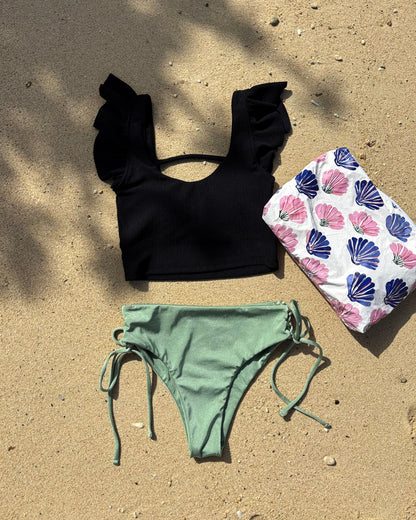 Karin Tops/Black × Allamanda Bottoms/ Latte & Green｜セットアップ