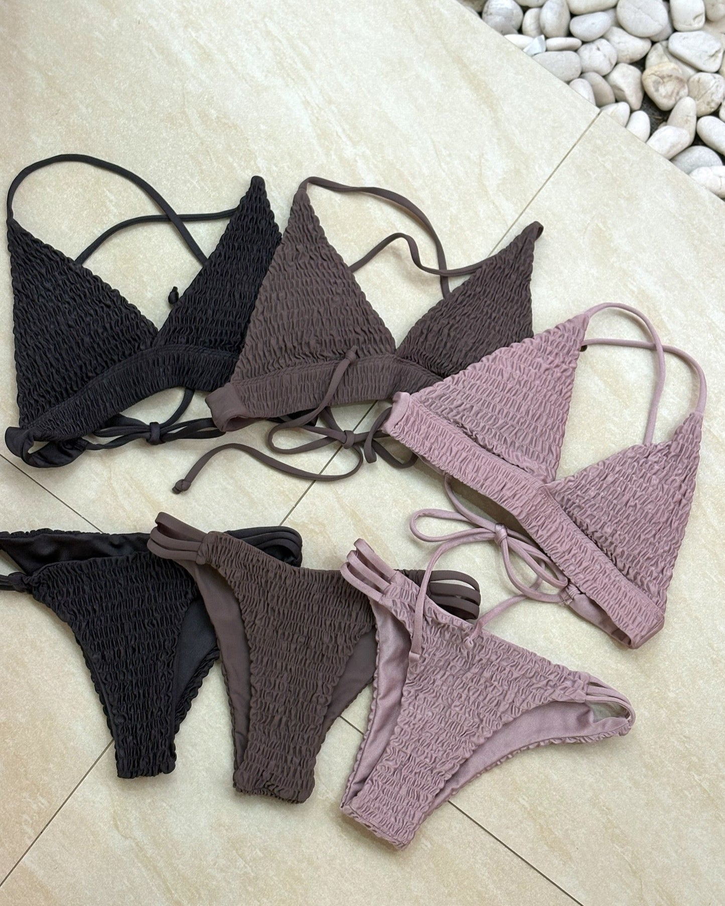Plumeria Tops / Black & Bronze Smoky Pink｜ビキニトップ