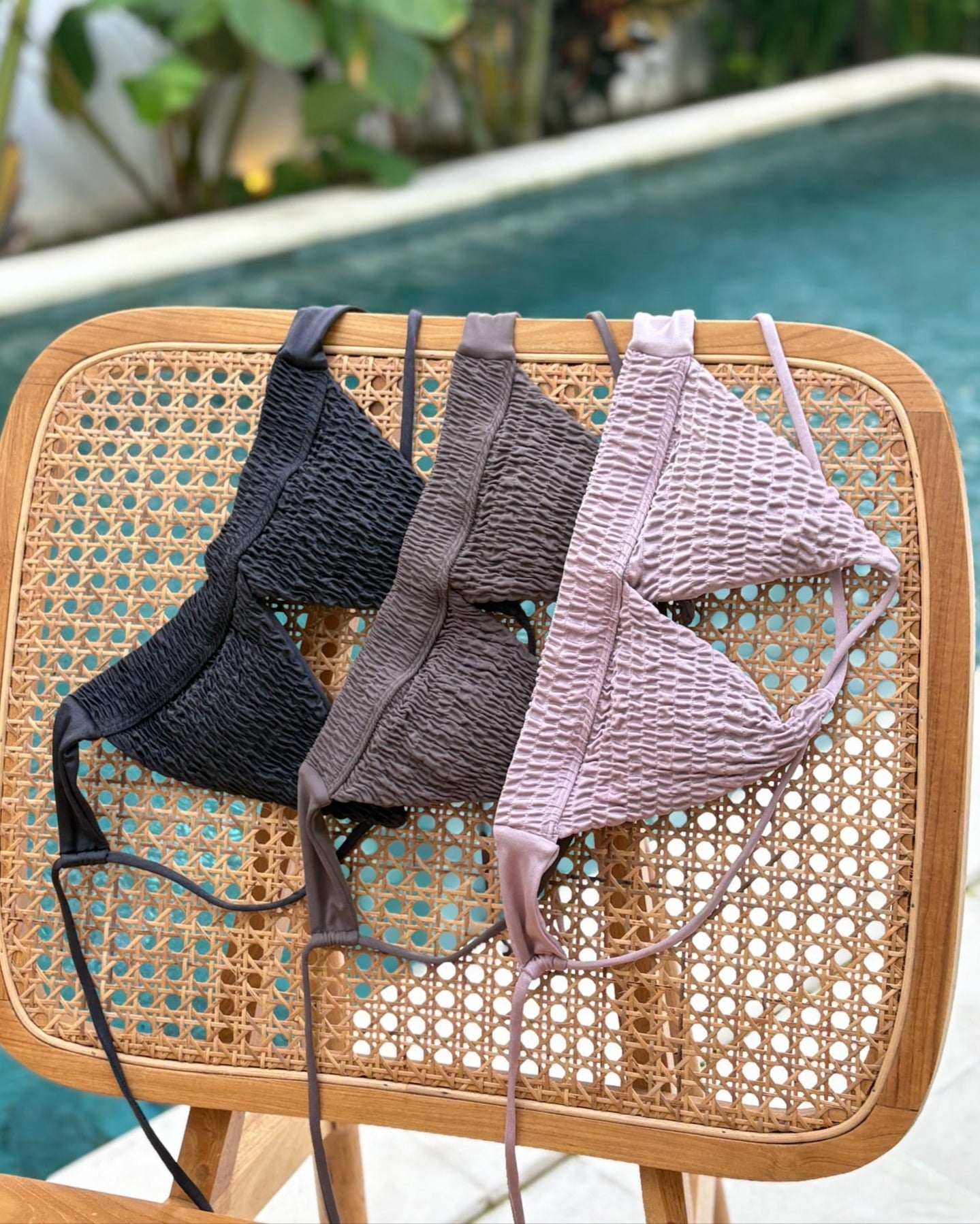 Plumeria Tops / Black & Bronze Smoky Pink｜ビキニトップ